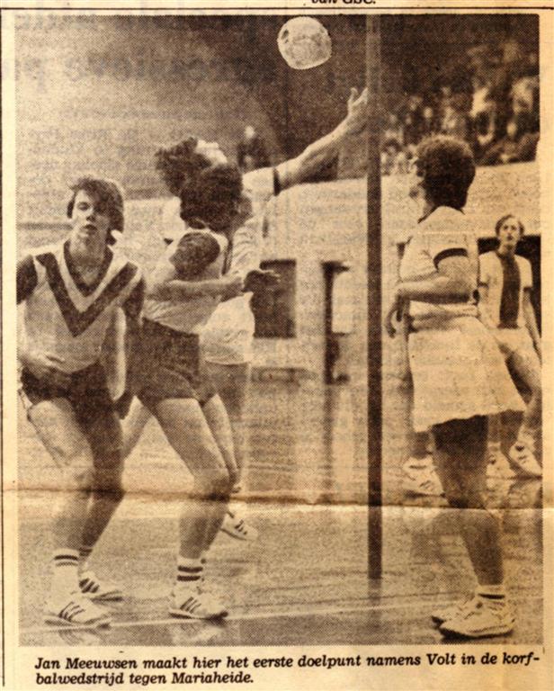 krant_08_02_1983_foto (Large).jpg